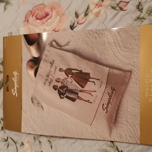 Simplicity fabric bag for shoes